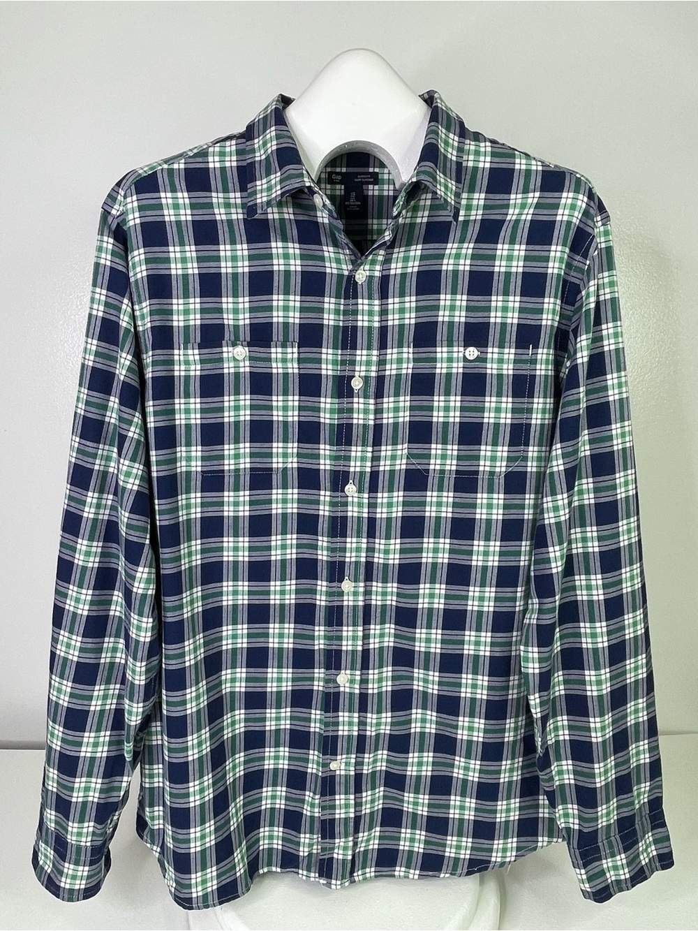 Gap Mens Large Classic Fit Plaid Button Down Shirt Long Sleeve Navy Green White